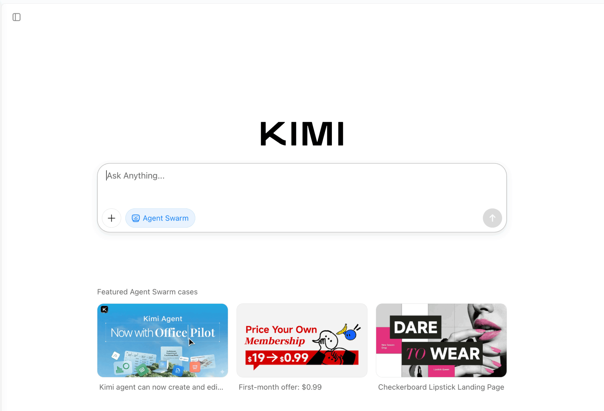 KimiのWeb UIトップページ。Agent Swarmボタンと注目のAgent Swarm活用事例が表示されている